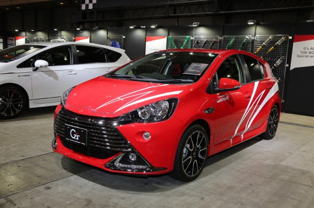 アクア Tasug 東京オートサロン非公式ガイド