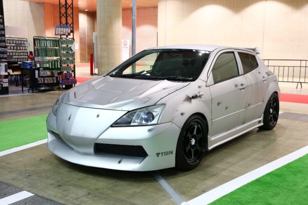 WiLL VS TASUG(東京オートサロンアルティメートガイド)