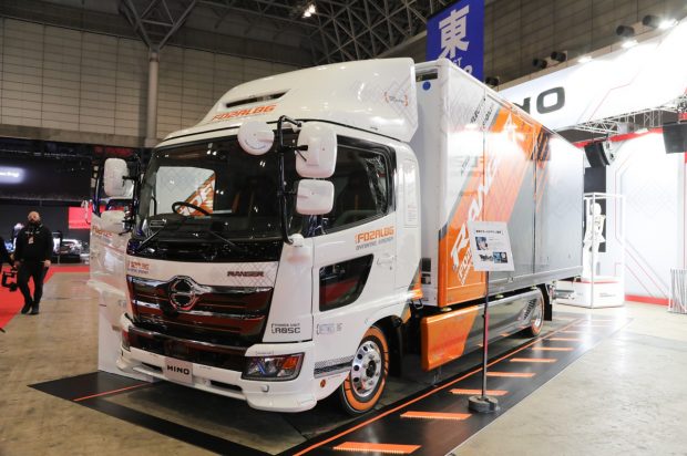 日野自動車 Tasug 東京オートサロンアルティメートガイド 日野自動車 Tasug 東京オートサロンアルティメートガイド