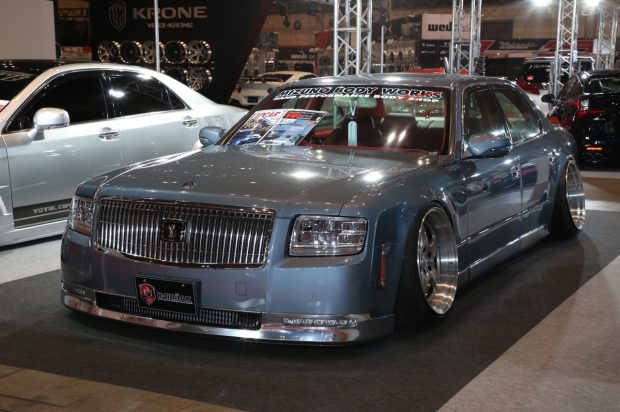 K Break Tasug 東京オートサロンアルティメートガイド
